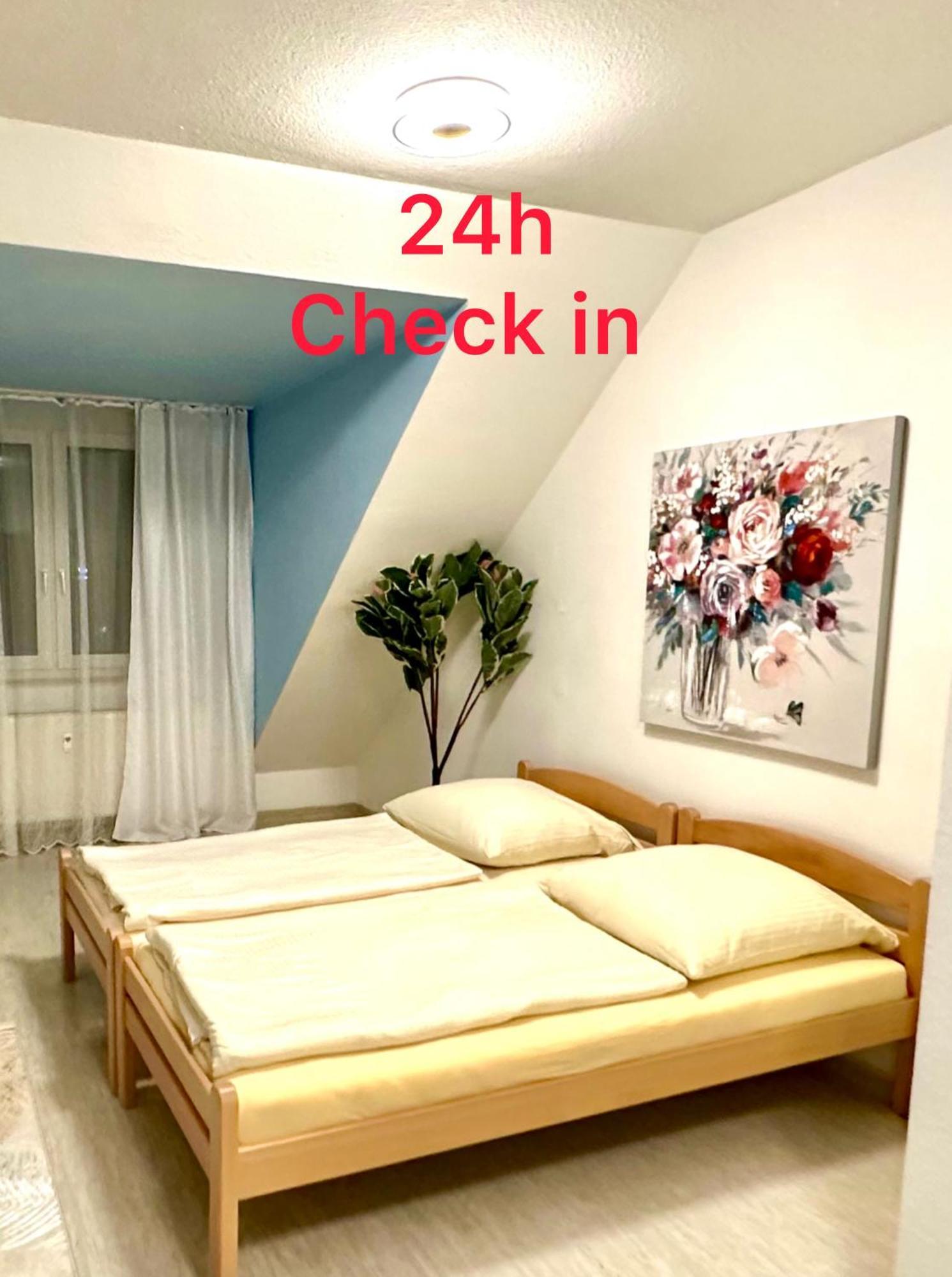 Moderne Appartement Nuremberg ภายนอก รูปภาพ
